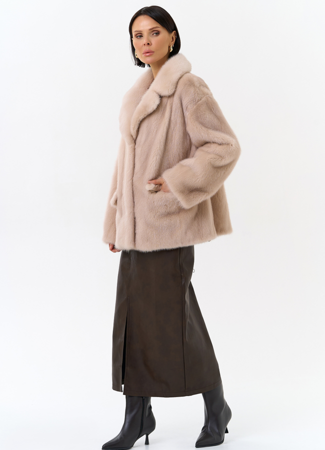 Шуба из меха норки с английским воротником модель № 31830 в рассрочку