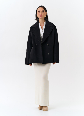 Женское укороченное пальто с английским воротником