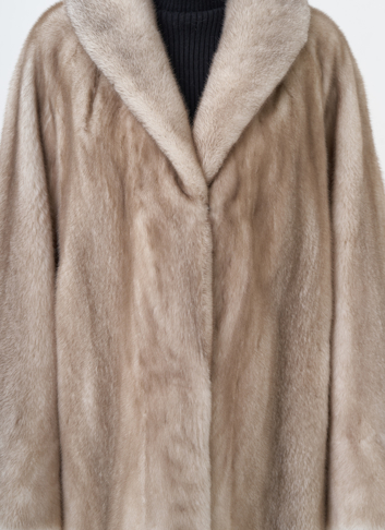 Норковая шуба с воротником