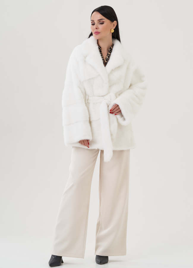 Шуба из меха норки белого цвета модель № 30758 универмаг малина