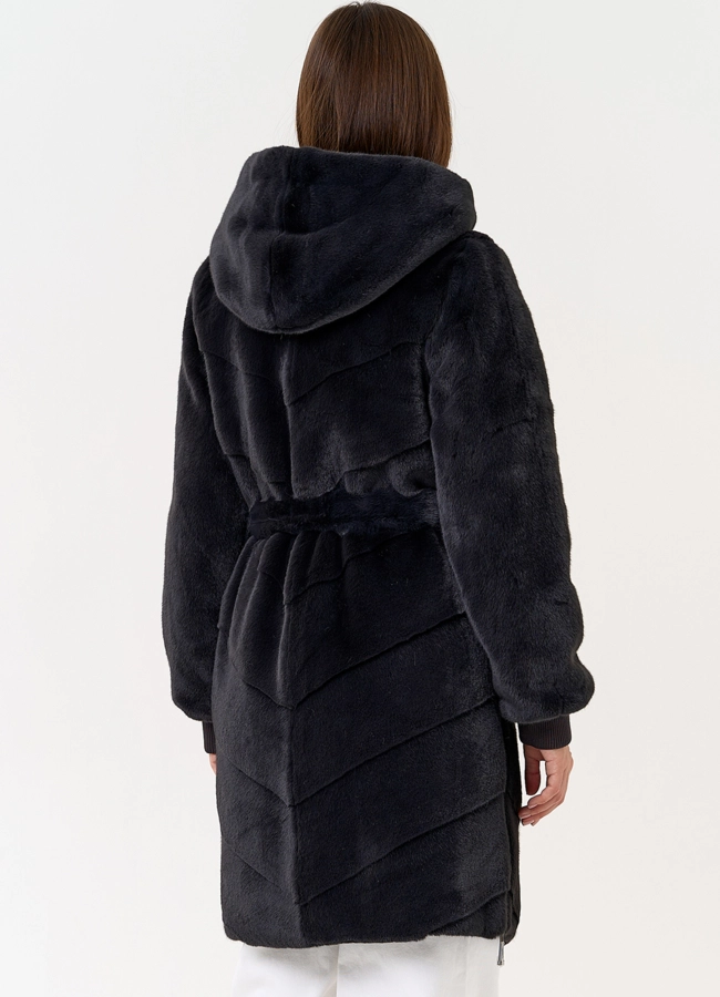 фото Женская шуба из эко меха с капюшоном модель № 31238