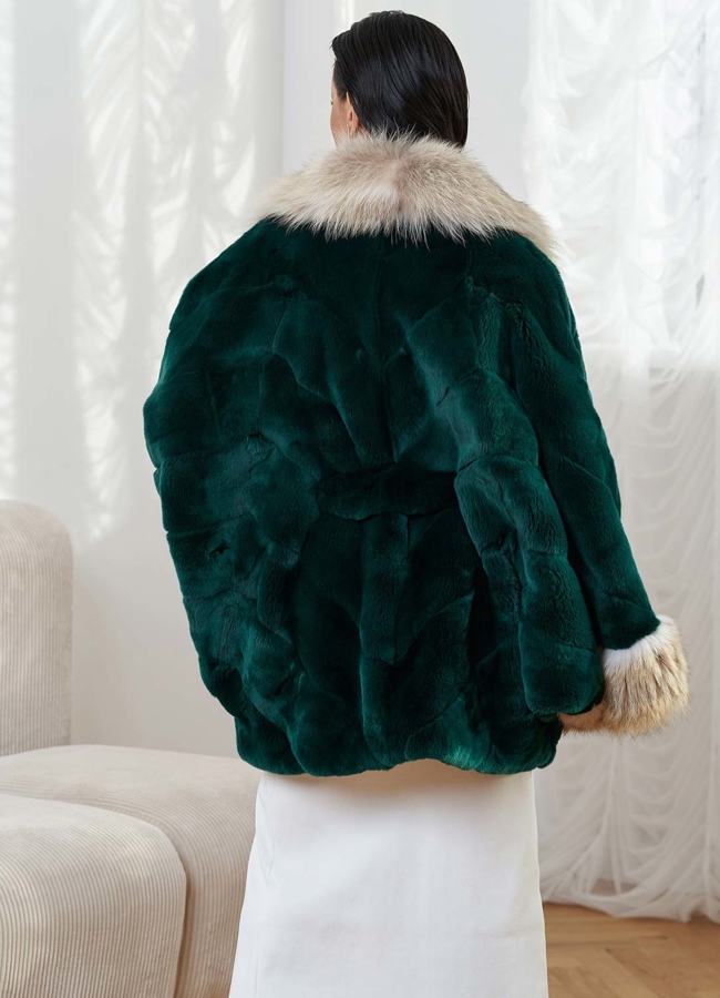 Шуба из кролика с отделкой из меха койота модель № 28903 универмаг малина