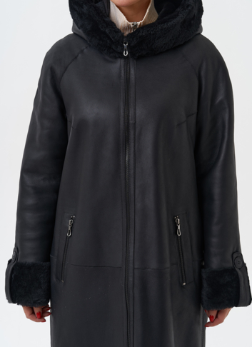 Натуральная дубленка с капюшоном