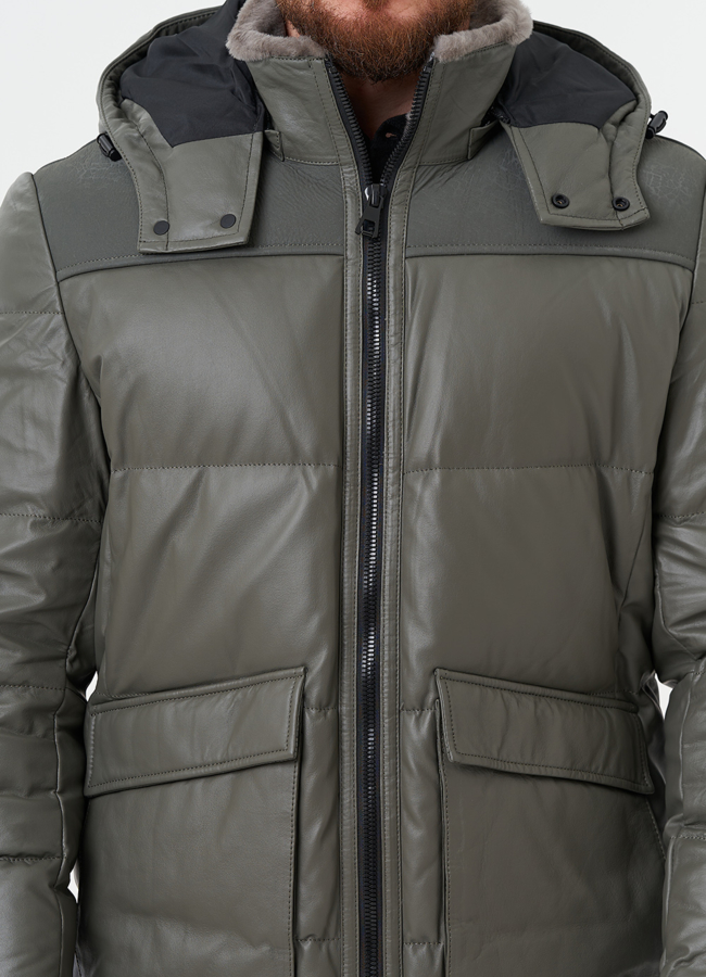 Кожаная куртка с капюшоном модель № 28576 универмаг малина