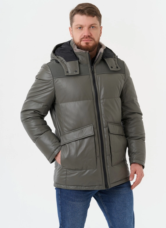 Кожаная куртка с капюшоном