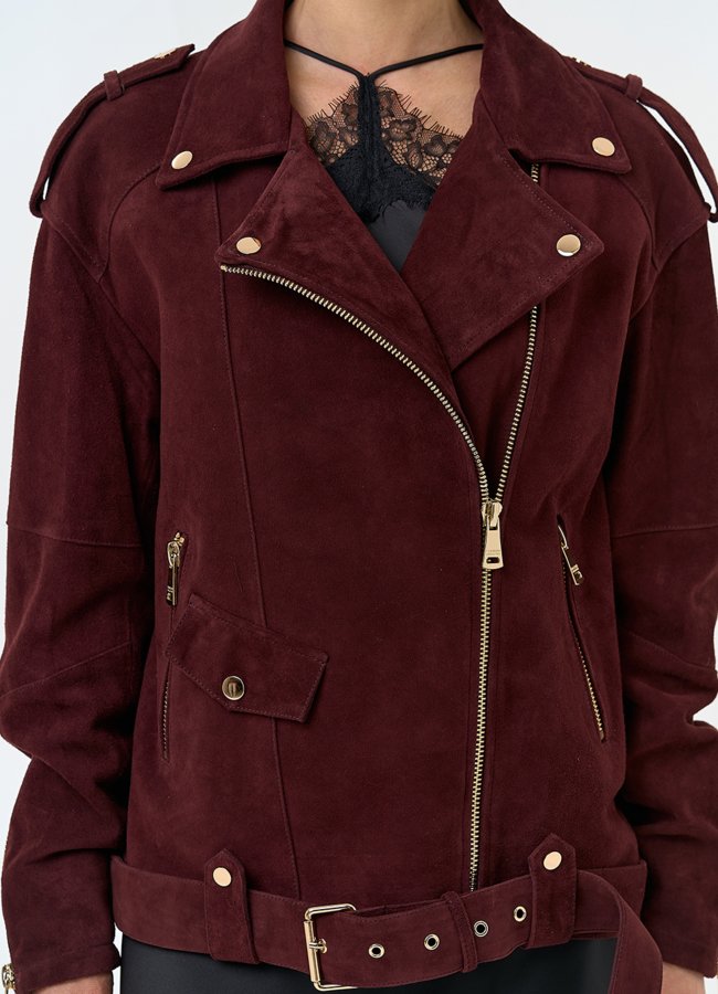 Женская куртка из натуральной замши бордового цвета модель № 32739 универмаг малина