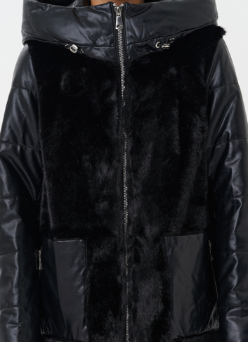 Пуховик из эко кожи с капюшоном