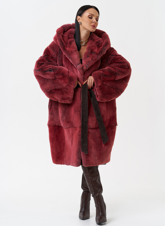 Шуба из меха кролика с капюшоном