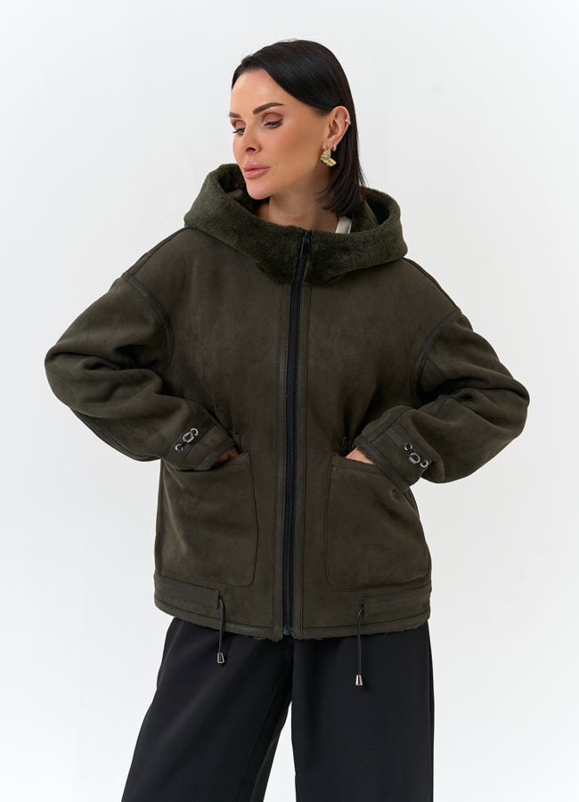 Женская дубленка из эко замши с капюшоном модель № 32585 в кредит