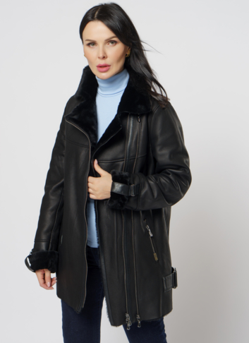 Удлиненная дубленка из овчины черного цвета