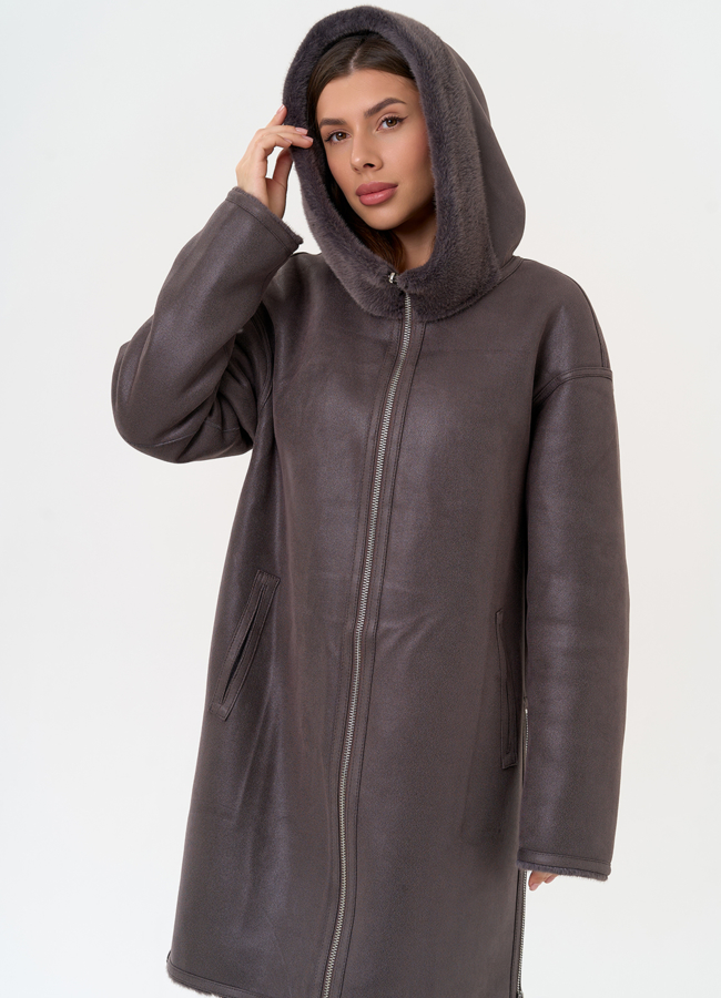 фото Женская двухсторонняя дубленка из эко замши с капюшоном модель № 31435